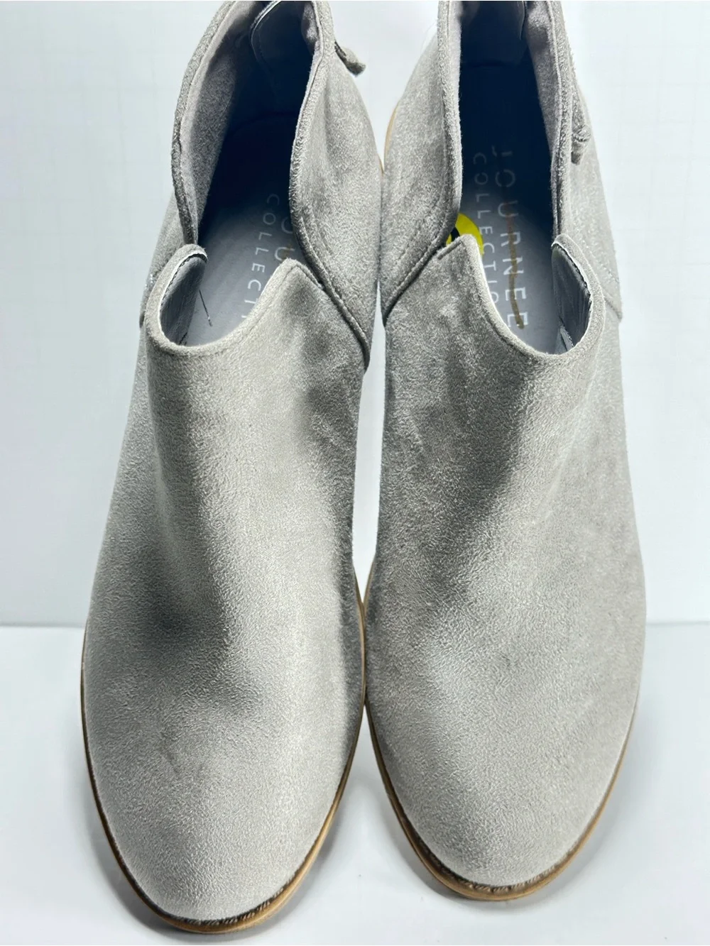 Journee Collection Livvy Gray 9W Faux Suede Ankle Booties Rear Zipper
